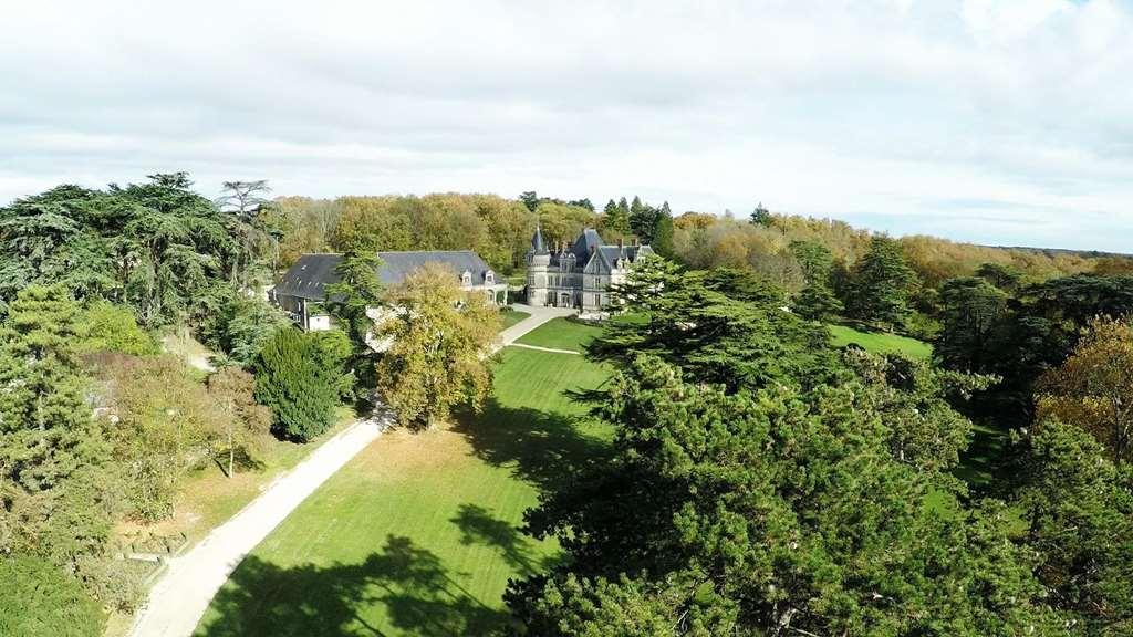 Chateau De La Bourdaisiere มงต์ลุยส์-ซูร์-ลัวร์ ภายนอก รูปภาพ