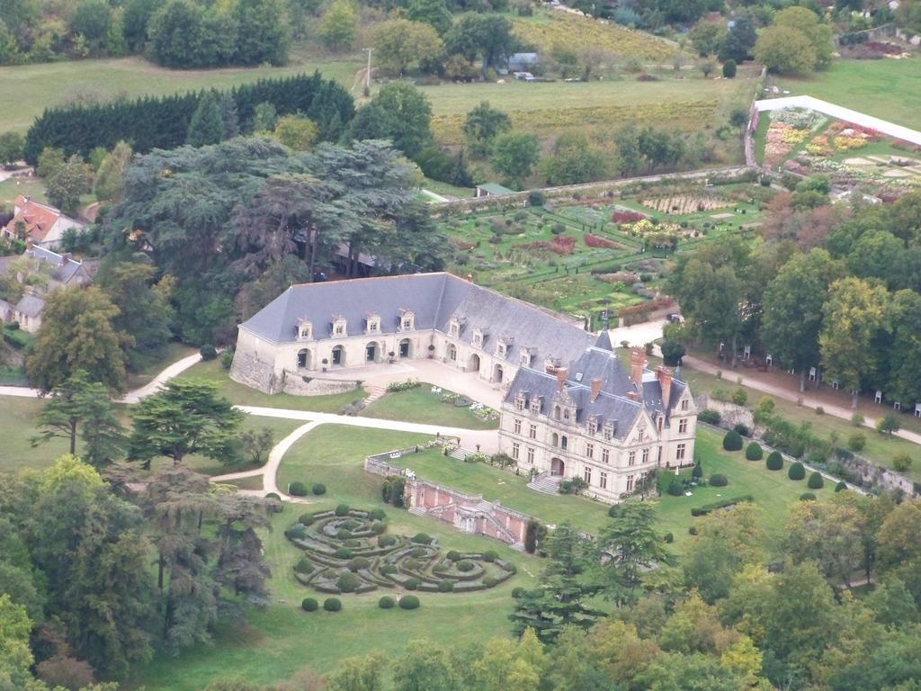 Chateau De La Bourdaisiere มงต์ลุยส์-ซูร์-ลัวร์ ภายนอก รูปภาพ