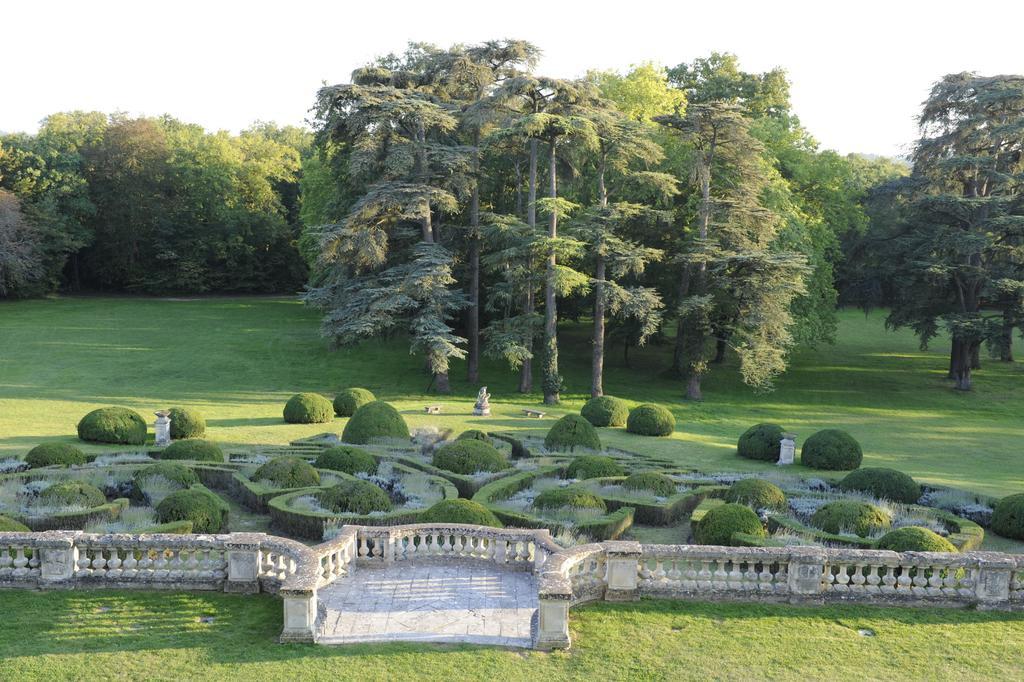 Chateau De La Bourdaisiere มงต์ลุยส์-ซูร์-ลัวร์ ภายนอก รูปภาพ